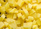 Картофель, нарезанный кубиками